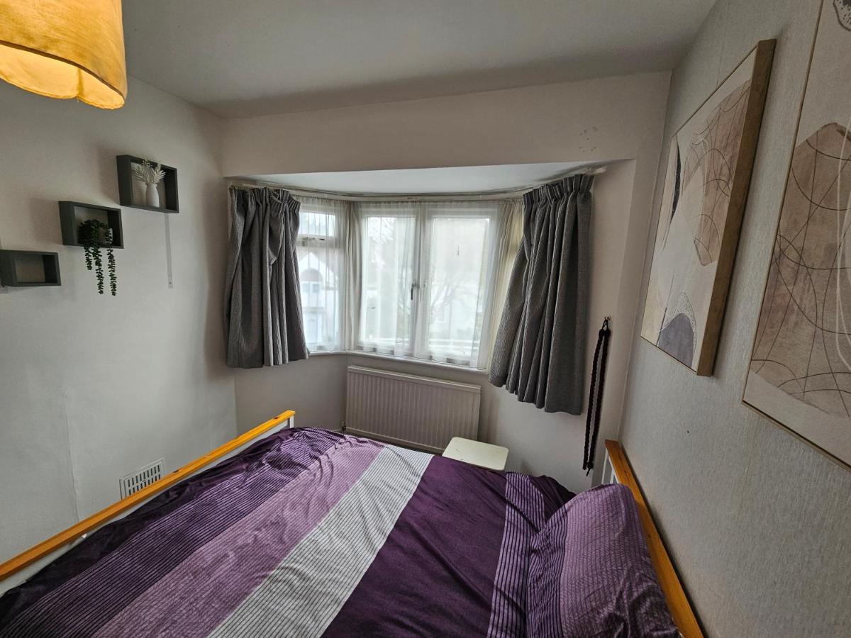 Large 4 Bedrooms Golders Green 伦敦 外观 照片