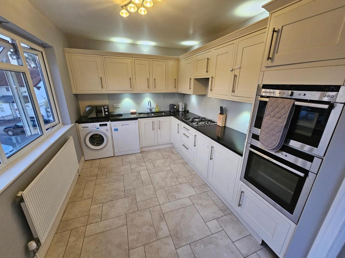 Large 4 Bedrooms Golders Green 伦敦 外观 照片