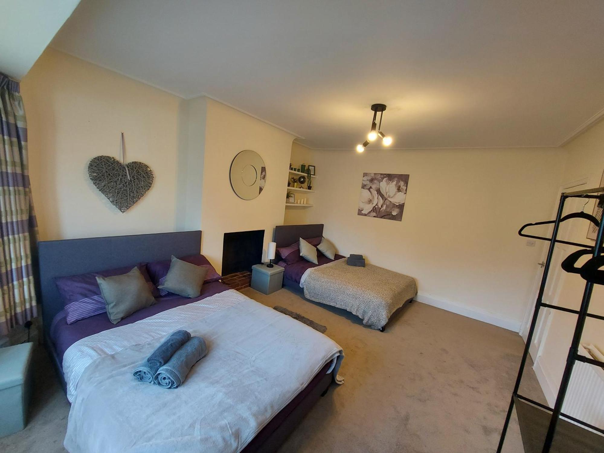 Large 4 Bedrooms Golders Green 伦敦 外观 照片